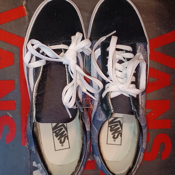 Vans Old Skool  Vans Men\'s 5.5/Women\'s 7 Old Skool Wireframe Skulls VN0A3WKT9IB